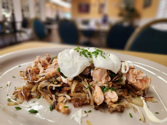 Lynn's Table by null