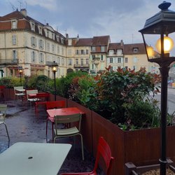 Le Comptoir des Docks - Terrasse au petit matin