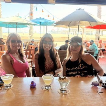 Sandy's Beach Shack - Happy girls! - Cocktail Bars Near Me - Huntington Beach, California