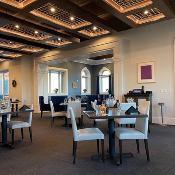Rick Erwin's Level 10 - the dining room - New American Near Me - Spartanburg, South Carolina Rick Erwin's Level 10 - the dining room - New American Near Me - Spartanburg, South Carolina