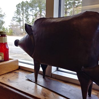 Ole Time Barbecue - One of many pigs. - Barbeque Near Me - Raleigh, North Carolina Ole Time Barbecue - One of many pigs. - Barbeque Near Me - Raleigh, North Carolina