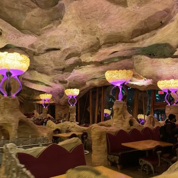 Mythos Restaurant - Interior of restaurant - New American Near Me - Orlando, Florida Mythos Restaurant - Interior of restaurant - New American Near Me - Orlando, Florida
