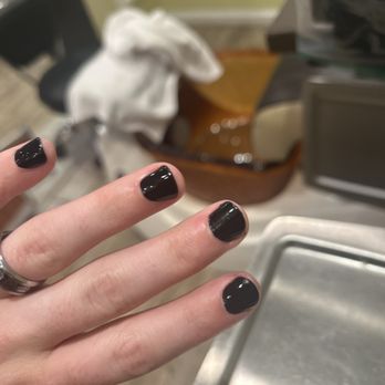 1. Fashion Nails