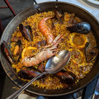 Paella Bar - Catalan Paella. - Spanish Near Me - Barcelona, B Paella Bar - Catalan Paella. - Spanish Near Me - Barcelona, B