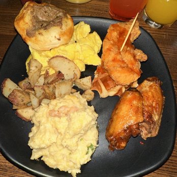 COPA Lounge - Buffet - Lounges Near Me - Cincinnati, Ohio