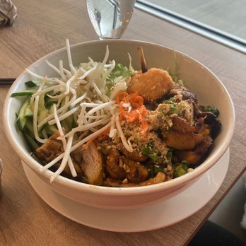 Bamboo Chopsticks - Vietnamese Near Me - West Kelowna, British Columbia Bamboo Chopsticks - Vietnamese Near Me - West Kelowna, British Columbia