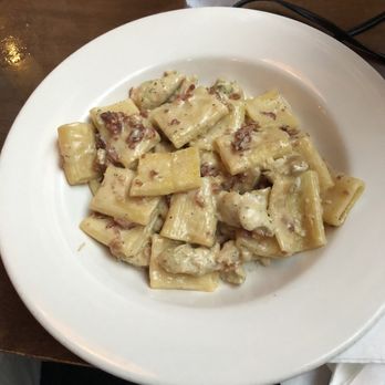 The Grand Pizzeria - Rigatoni al pollo - Italian Near Me - Ottawa, Ontario