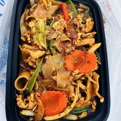 Mekin Thaifood - Neighborhood noodles