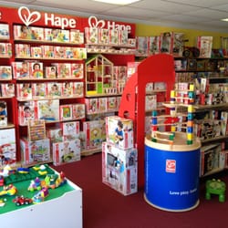William's Fun Smart Toys - We feature quality wooden toys from Hape.