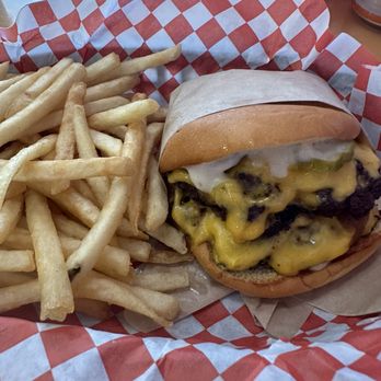 Oh G Burger - Smash Burger - Double- the edges are crispy. A unique flavor marinates the high quality beef. - Burgers Near Me - Hayward, California Oh G Burger - Smash Burger - Double- the edges are crispy. A unique flavor marinates the high quality beef. - Burgers Near Me - Hayward, California