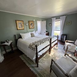 Bath Street Inn