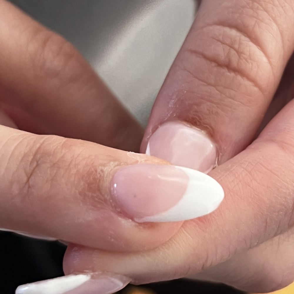 Queen Bee Nails and Spa - Nail Salons Near Me - Brighton, Massachusetts