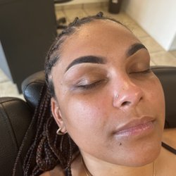 Richa's Threading Salon