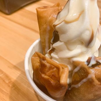Binki Cafe - Winston Salem - Banana turon - Bubble Tea Near Me - Winston-Salem, North Carolina