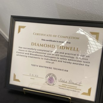 Diversely Done - Certified Teeth Whitening Technician - Hair Stylists Near Me Diversely Done - Certified Teeth Whitening Technician - Hair Stylists Near Me