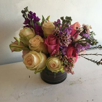 Magical Blooms - Photo that Magical Blooms sent to me of the actual arrangement being delivered :) (arrangement name "Beautiful Life" with Deluxe upgrade) - Florists Near Me - Redondo Beach, California Magical Blooms - Photo that Magical Blooms sent to me of the actual arrangement being delivered :) (arrangement name "Beautiful Life" with Deluxe upgrade) - Florists Near Me - Redondo Beach, California