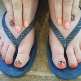 Gel for mani with palm tree sunset design. Kevin did wonderfully!! Gel for mani with palm tree sunset design. Kevin did wonderfully!!