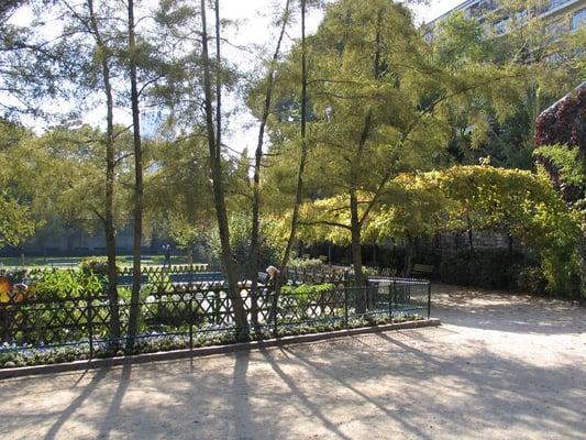 Jardin Catherine-Labouré by null
