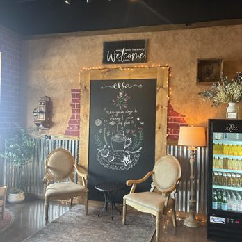 Ella Cafe - Cafes Near Me - Coral Springs, Florida