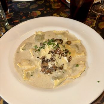 Bella Italia - Bella's Mushroom Ravioli - Italian Near Me - Port Angeles, Washington Bella Italia - Bella's Mushroom Ravioli - Italian Near Me - Port Angeles, Washington