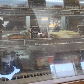 CM Banh Mi - desserts - Sandwiches Near Me - Hillsboro, Oregon