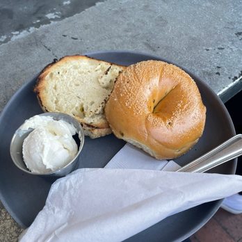 Dune Coffee Roasters - Coffee & Tea Near Me - Goleta, California