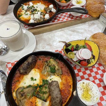 Cafe Landwer - Cafes Near Me - Toronto, Ontario Cafe Landwer - Cafes Near Me - Toronto, Ontario