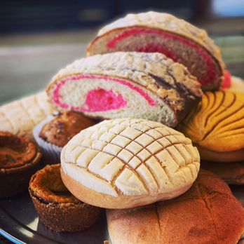 Marys Bakery - . - Custom Cakes Near Me - Chattanooga, Tennessee Marys Bakery - . - Custom Cakes Near Me - Chattanooga, Tennessee