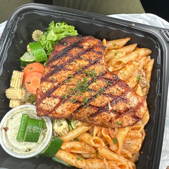 Dr Grubb's - Blackened Salmon penne pasta Sauteed Vegetable Medley - American Near Me - Claremont, California Dr Grubb's - Blackened Salmon penne pasta Sauteed Vegetable Medley - American Near Me - Claremont, California