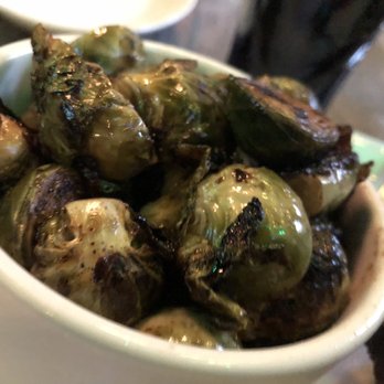 Black Barrel Tavern - Brussels - Breakfast & Brunch Near Me - Chicago, Illinois