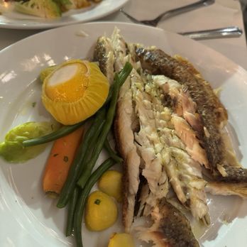 Il Pastaio - Branzino - Italian Near Me - Beverly Hills, California