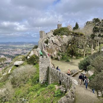 Castelo dos Mouros - Landmarks & Historical Buildings Near Me - Sintra, 11 Castelo dos Mouros - Landmarks & Historical Buildings Near Me - Sintra, 11