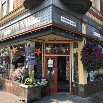 Many Hands Gallery - Entrance - Art Galleries Near Me - Eureka, California