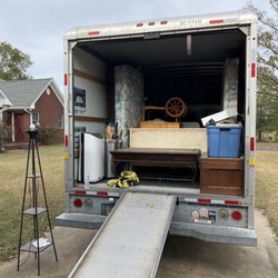 My Family & Me Moving - Unloading a uhaul for a customer