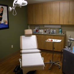Blink Tattoo Removal - Exam Room