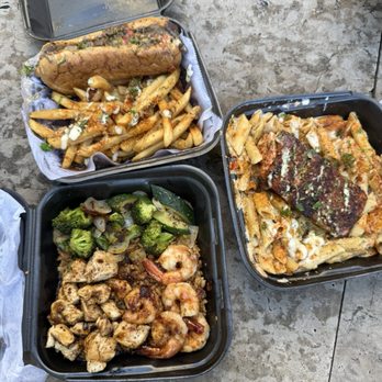 KITCHEN 4AM - Updated January 2026 - 13 Photos - 1920 Carr St, St