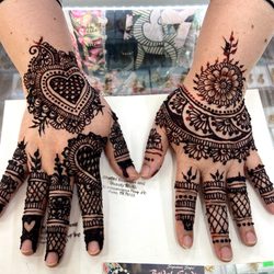 Bhabhi Boutique And Beauty Salon - Henna cones for sale!