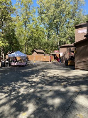 Franklin Cider Mill by null