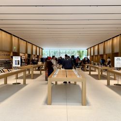 Apple - Ahhhhh, the aesthetics of Apple stores make me GIDDY!!!