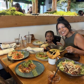 Lalo Urban Kitchen - Family night!!!! - Asian Fusion Near Me - Corona, California