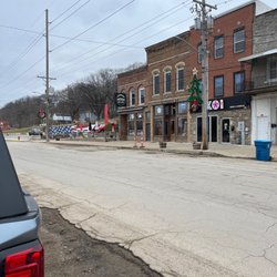 Riverfront Bar & Grill - Bar & Grill