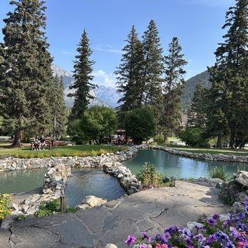 Cascade Gardens - Parks Near Me - Banff, Alberta Cascade Gardens - Parks Near Me - Banff, Alberta