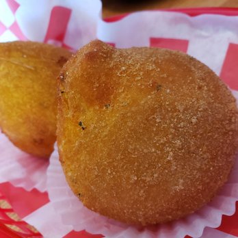 Amor Em Pedacos Bakery - Coxinha - Bakeries Near Me - Orlando, Florida