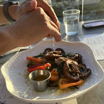Q Terrace - Seafood Near Me - Laguna Beach, California Q Terrace - Seafood Near Me - Laguna Beach, California