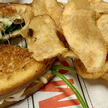 Benjies Munch - Award winning Spinach Artichoke Grilled Cheese Sandwich - Food Trucks Near Me - San Antonio, Texas