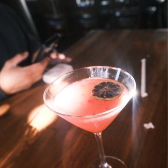 Oakside - Raspberry lemon drop martini - Seafood Near Me - Big Bear Lake, California Oakside - Raspberry lemon drop martini - Seafood Near Me - Big Bear Lake, California