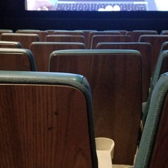 Regal West Tower - Old seating not on an incline, hope no one tall in front of you - Cinema Near Me - Richmond, Virginia