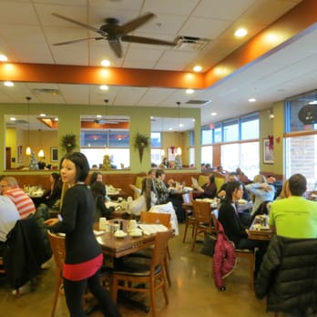 Brunch Cafe-Roselle - Dining room view - Breakfast & Brunch Near Me - Roselle, Illinois