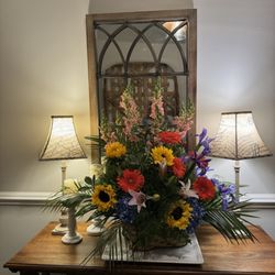 Tim's Touch Florist Gifts & Flower Delivery - My gorgeous arrangement!