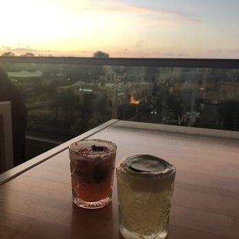 Santo Cielo - New American Near Me - Naperville, Illinois